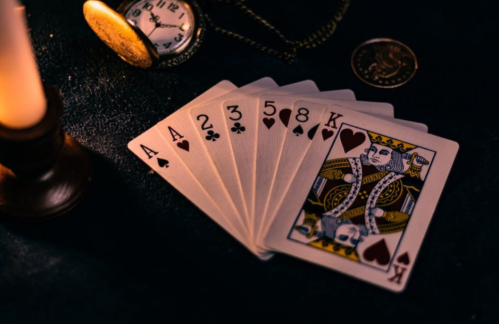 Hoe werkt het huisvoordeel bij casinospellen precies?