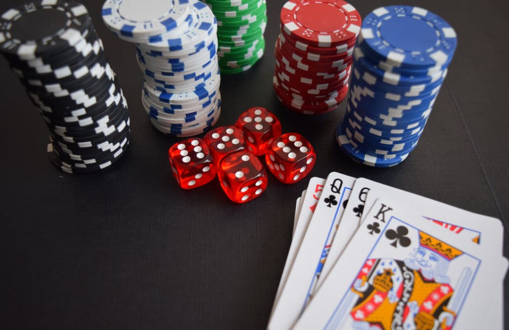 Wat is het minimum en maximum inzet bij Holland Casino spellen?